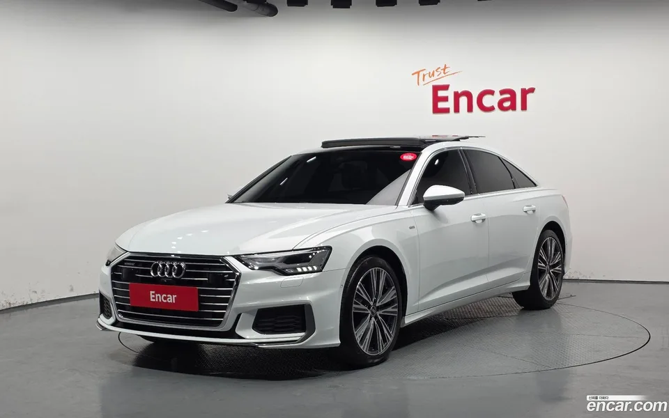 Audi A6 45 TFSI 2022 — фото 1, купить с доставкой в Москву