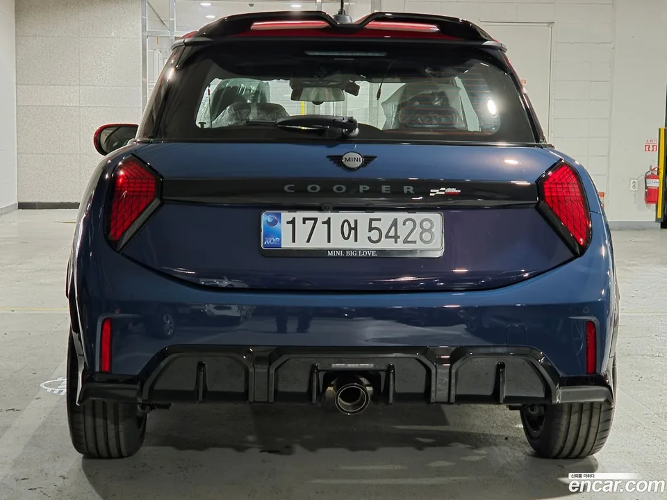 MINI Cooper S JCW 2025 — миниатюра 4