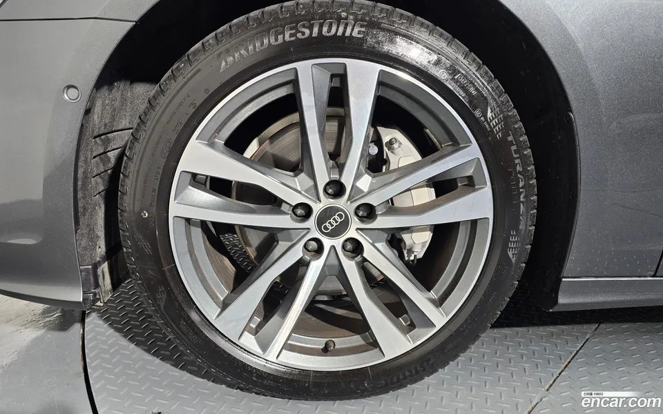 Audi A6 45 TFSI 2023 — миниатюра 5
