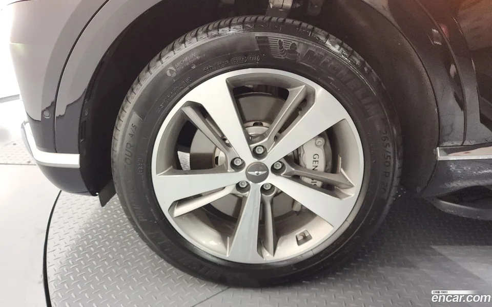 Genesis GV80 2.5T AWD 2022 — миниатюра 2