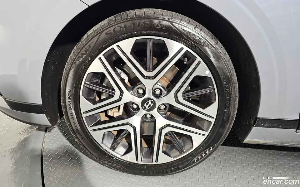 Hyundai Grandeur 3.5 LPG 2WD 2023 — миниатюра 2