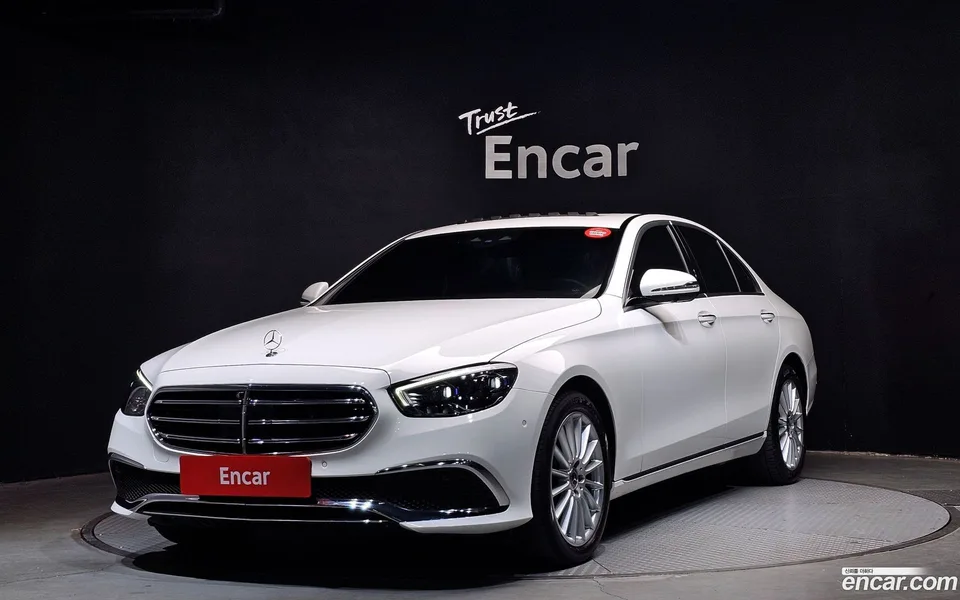 Mercedes-Benz E-Class E250 2022 — фото 1, купить с доставкой в Москву