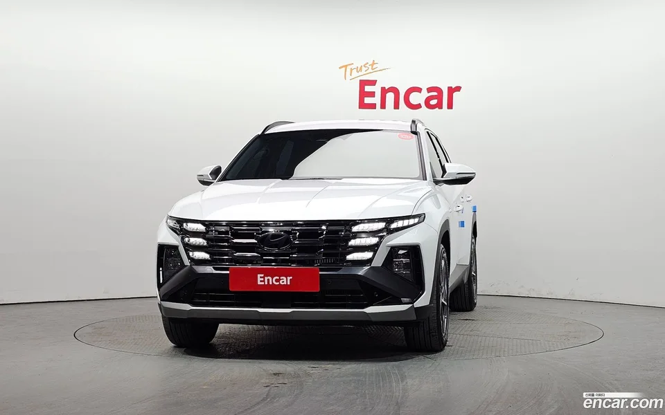 Hyundai Tucson NX4 1.6 4WD 2024 — миниатюра 3