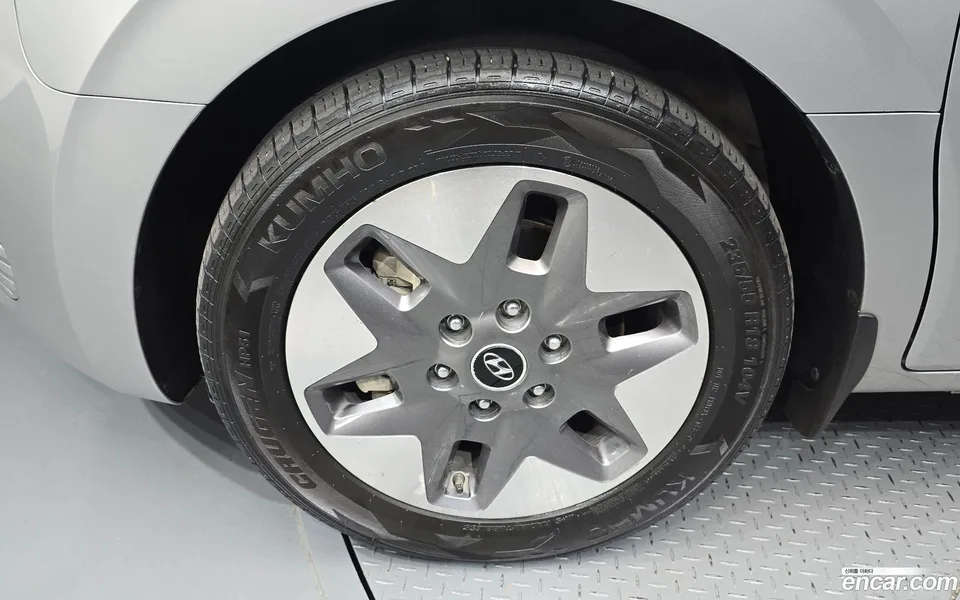 Hyundai Staria 4WD 9 2022 — миниатюра 5