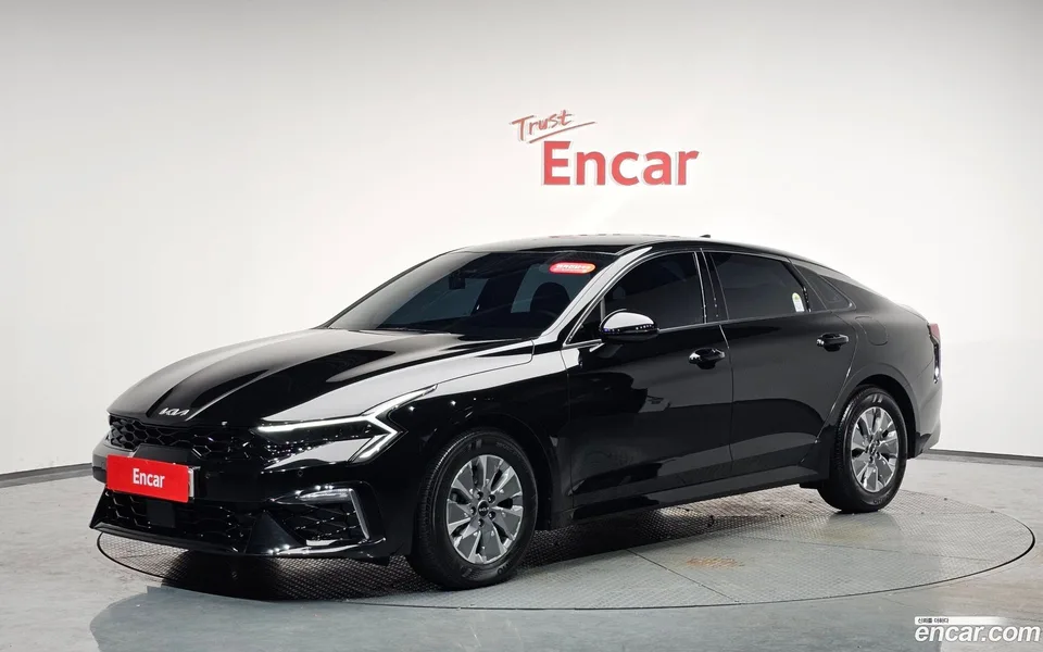 Kia K5 Hybrid 2024 — фото 1, купить с доставкой в Москву