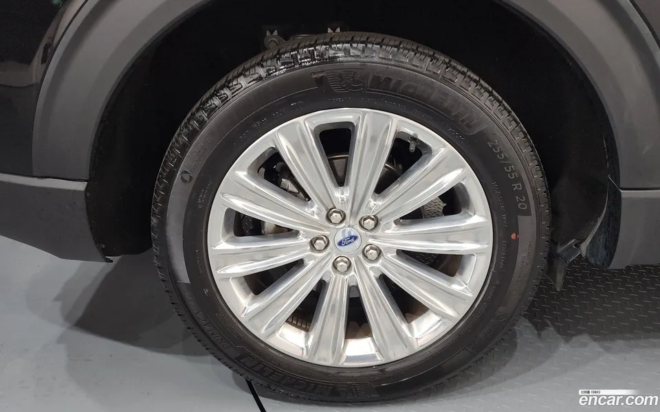 Ford Explorer 2.3 4WD 2023 — миниатюра 2