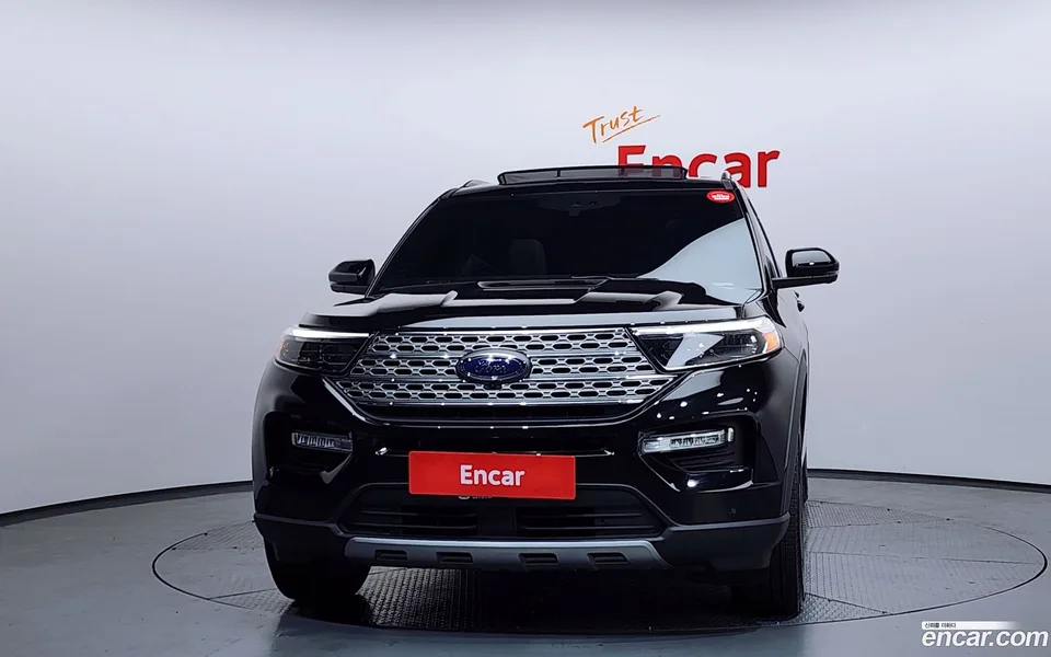 Ford Explorer 2.3 4WD 2023 — миниатюра 3