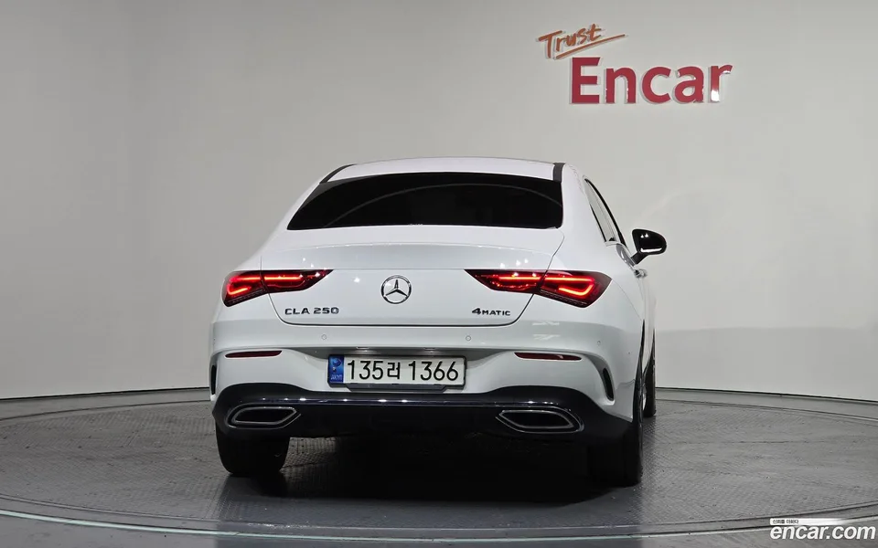 Mercedes-Benz CLA-Class CLA250 4MATIC 2022 — миниатюра 4