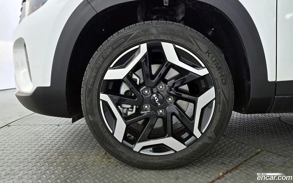 Kia Seltos 1.6 2WD 2025 — миниатюра 2