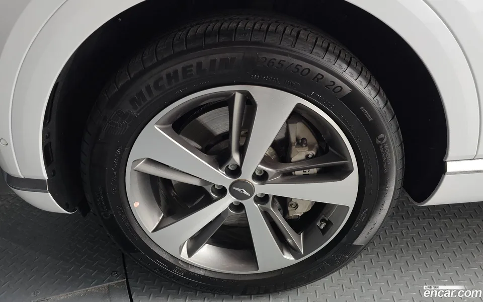 Genesis GV80 2.5T 2WD 2022 — миниатюра 2