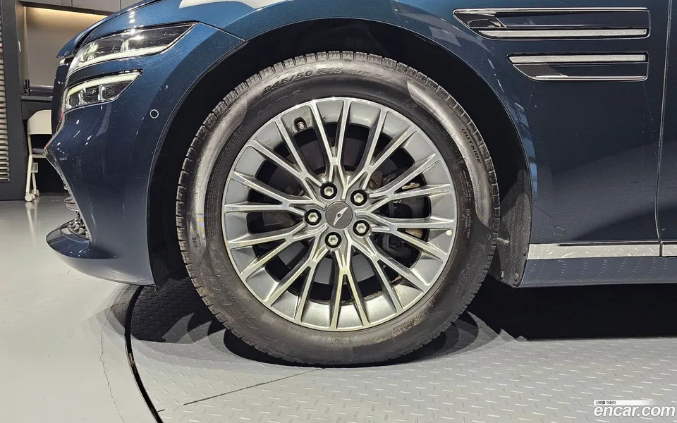 Genesis G80 2.5 AWD 2023 — миниатюра 2
