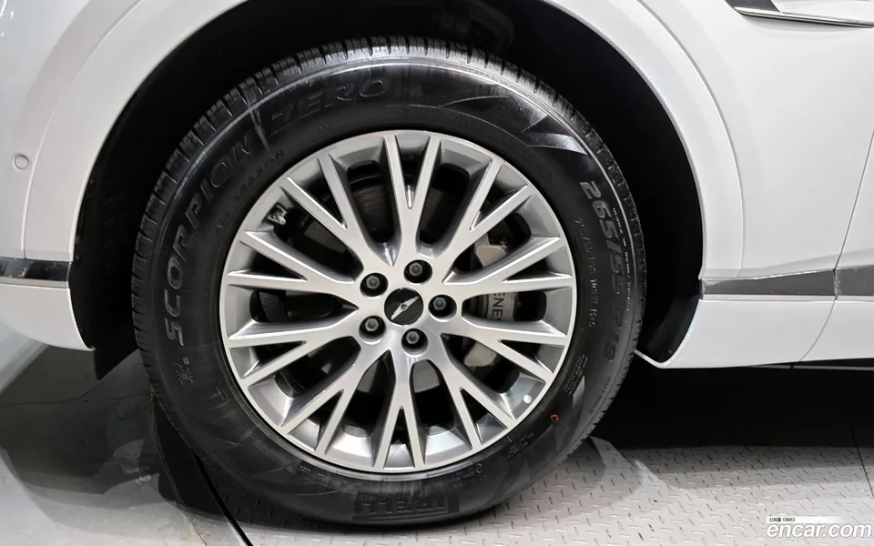 Genesis GV80 2.5T AWD 2023 — миниатюра 2