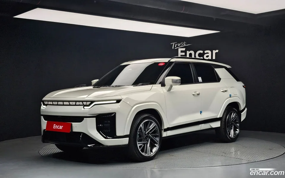 KG Mobility Actyon 1.5 2WD 2024 — фото 1, купить с доставкой в Москву
