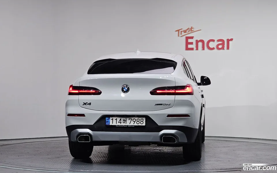 BMW X4 xDrive20d xLine 2022 — миниатюра 4