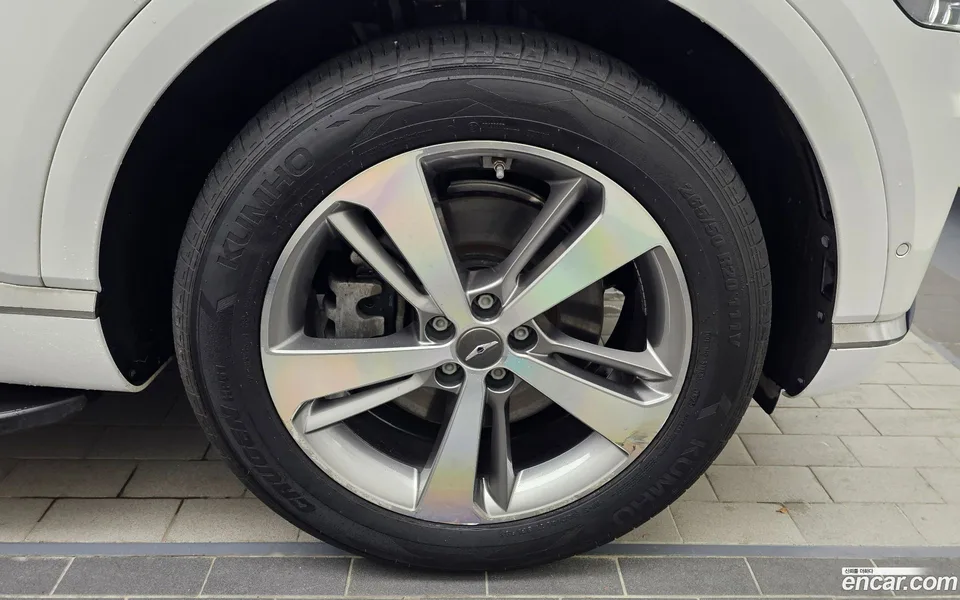 Genesis GV80 2.5T AWD 2022 — миниатюра 2