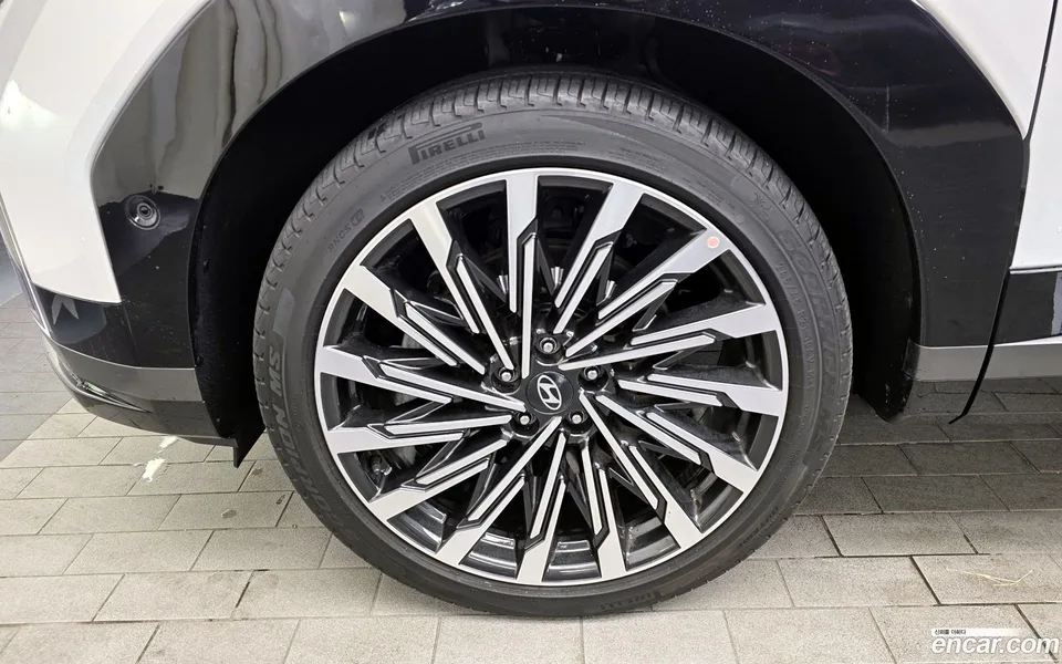 Hyundai SantaFe 2.5T 4WD 2023 — миниатюра 2