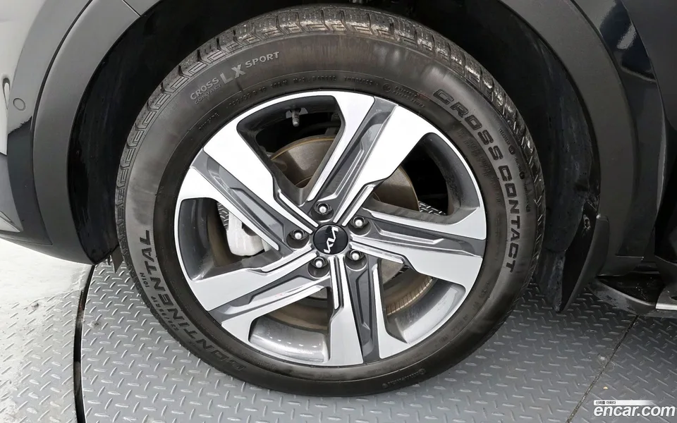 Kia Sorento HEV 1.6 2WD 2022 — миниатюра 2