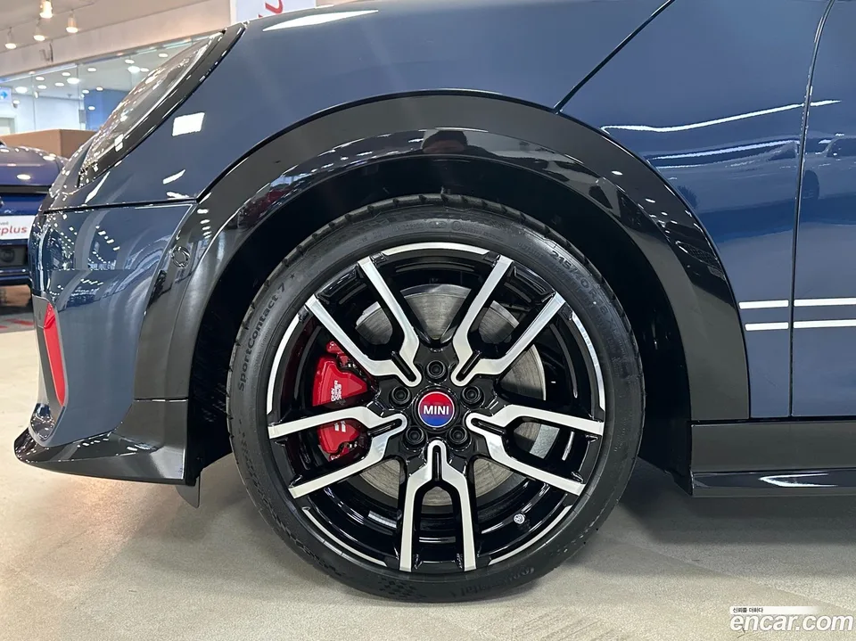 MINI Cooper S JCW 2025 — миниатюра 2