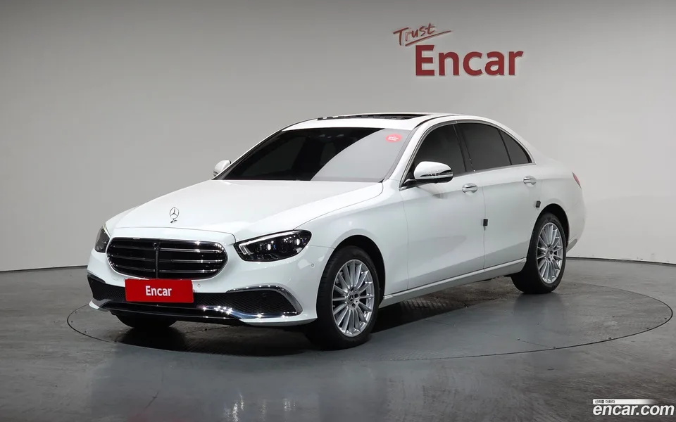 Mercedes-Benz E-Class E220d 4MATIC 2022 — фото 1, купить с доставкой в Москву