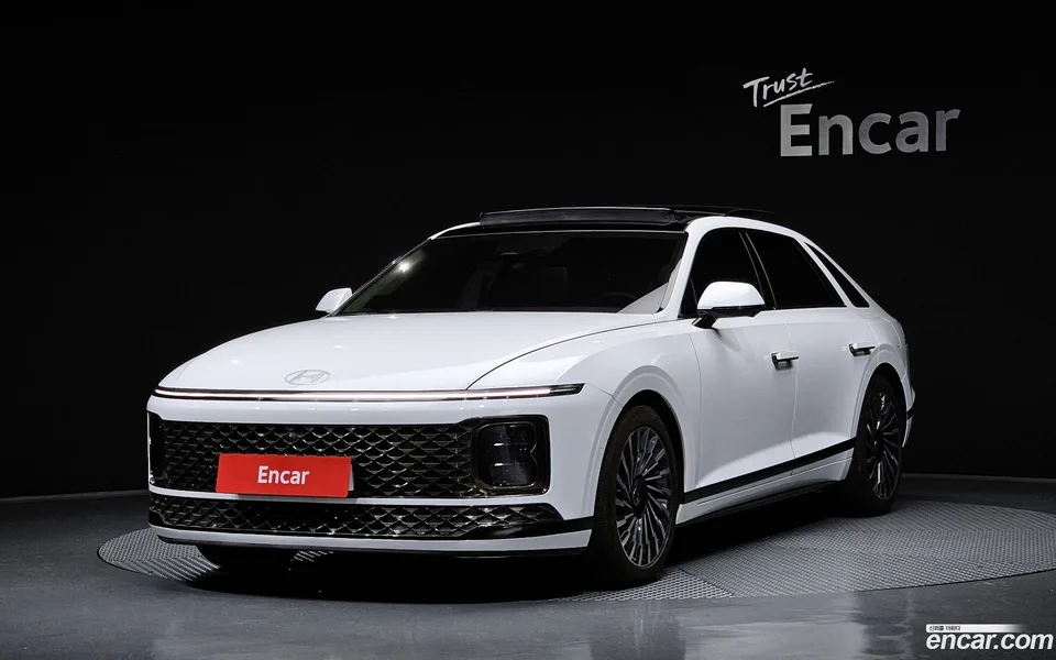 Hyundai Grandeur Hybrid 2025 — фото 1, купить с доставкой в Москву