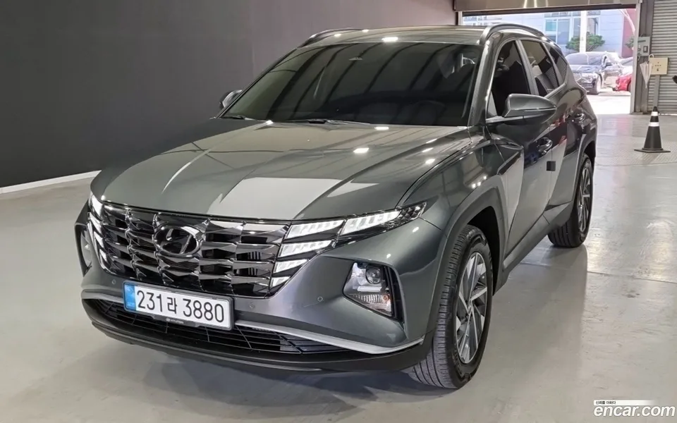 Hyundai Tucson 1.6 2WD 2023 — фото 1, купить с доставкой в Москву