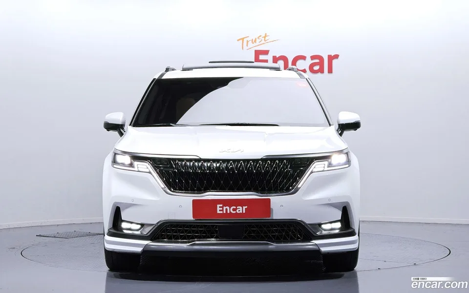 Kia Carnival 7 2023 — миниатюра 3
