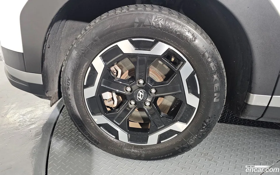 Hyundai SantaFe 2.5T 2WD 2023 — миниатюра 5