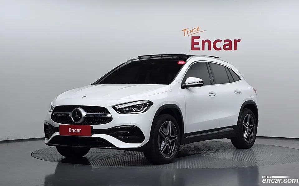 Mercedes-Benz GLA-Class GLA250 4MATIC 2022 — фото 1, купить с доставкой в Москву