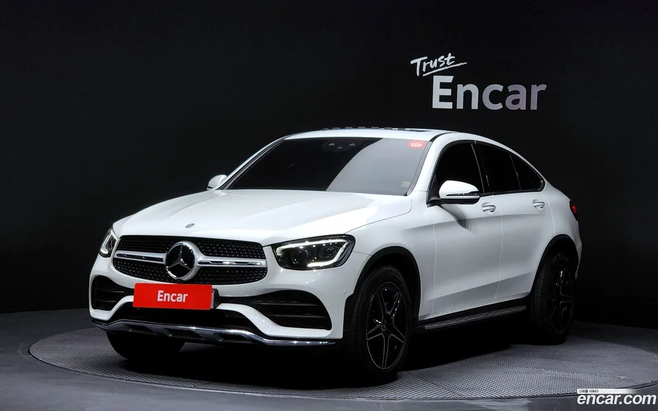 Mercedes-Benz GLC-Class GLC300 4MATIC 2023 — фото 1, купить с доставкой в Москву