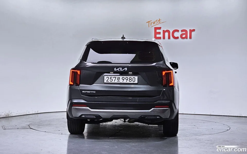 Kia Sorento 2.5T 2WD 2024 — миниатюра 4