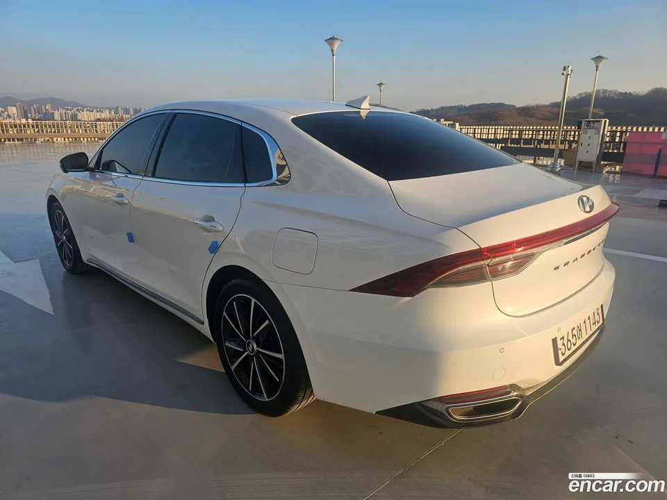 Hyundai Grandeur IG 2.5 2022 — миниатюра 2