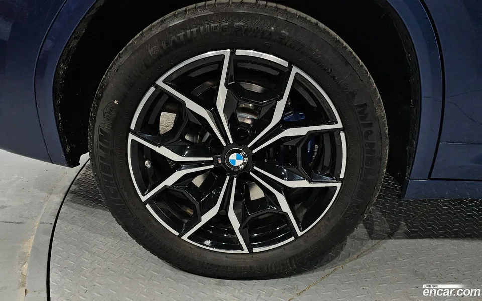 BMW X3 xDrive 20i M 2022 — миниатюра 2
