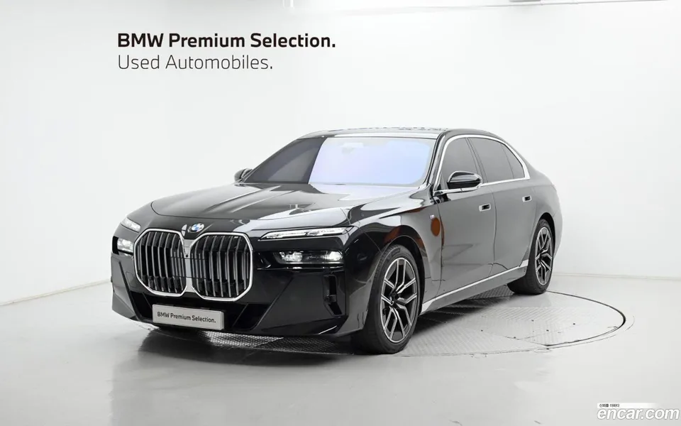 BMW 7 Series 740d xDrive M 2024 — фото 1, купить с доставкой в Москву