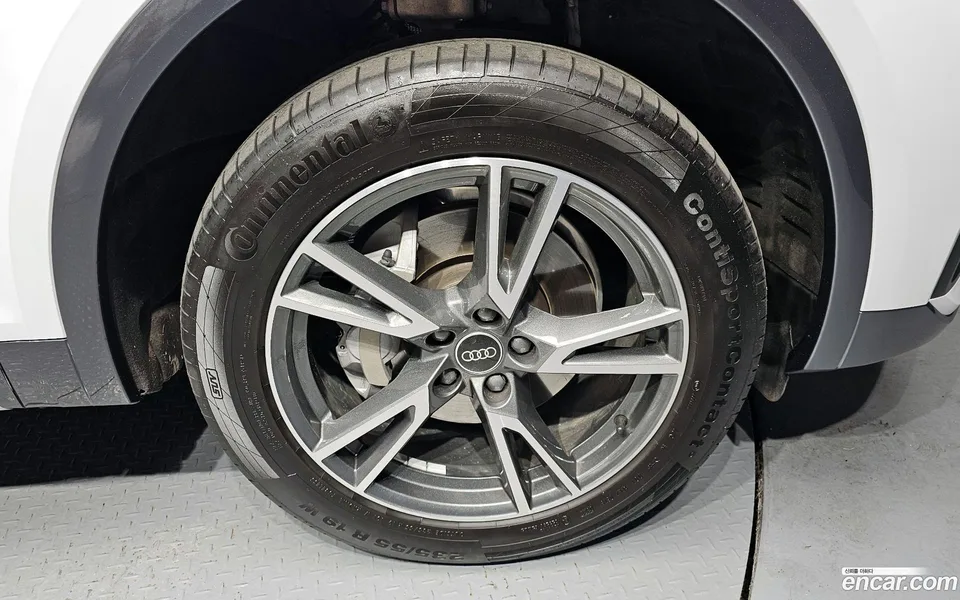Audi Q5 45 TFSI 2022 — миниатюра 2