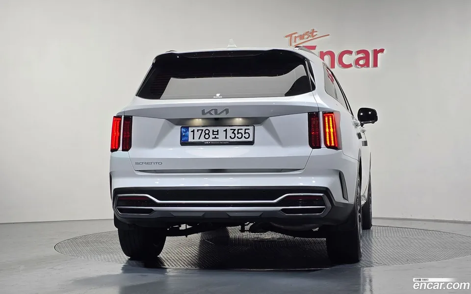 Kia Sorento 2.2 2WD 2022 — миниатюра 4