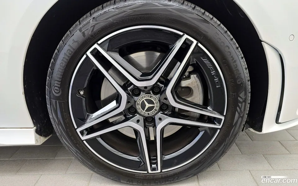 Mercedes-Benz CLA-Class CLA250 4MATIC 2022 — миниатюра 2