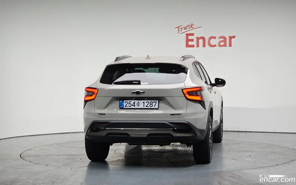 Chevrolet Trax Crossover 1.2 ACTIV 2025 — миниатюра 4