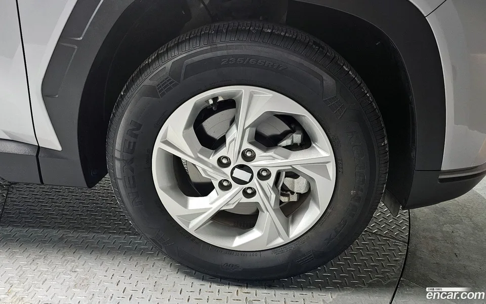 Hyundai Tucson 1.6 2WD 2022 — миниатюра 2