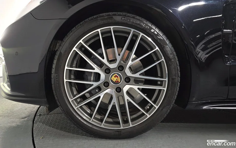 Porsche Panamera (971) 2.9 AWD 2023 — миниатюра 2