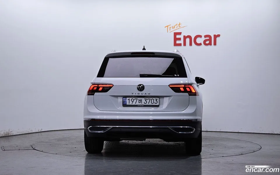 Volkswagen Tiguan 2.0 TDI 2024 — миниатюра 4