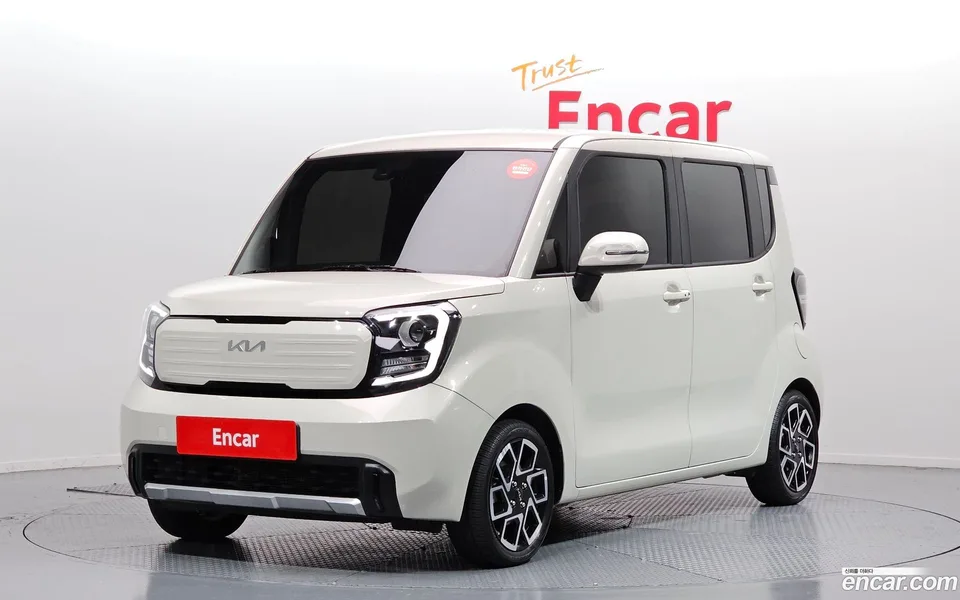 Kia Ray 2023 — photo 1, buy with delivery to Moscow