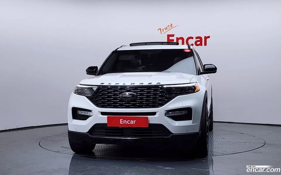 Ford Explorer 3.0 4WD 2022 — миниатюра 3