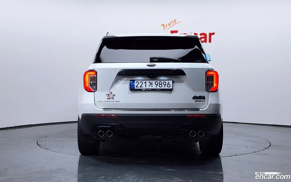Ford Explorer 3.0 4WD 2022 — миниатюра 4