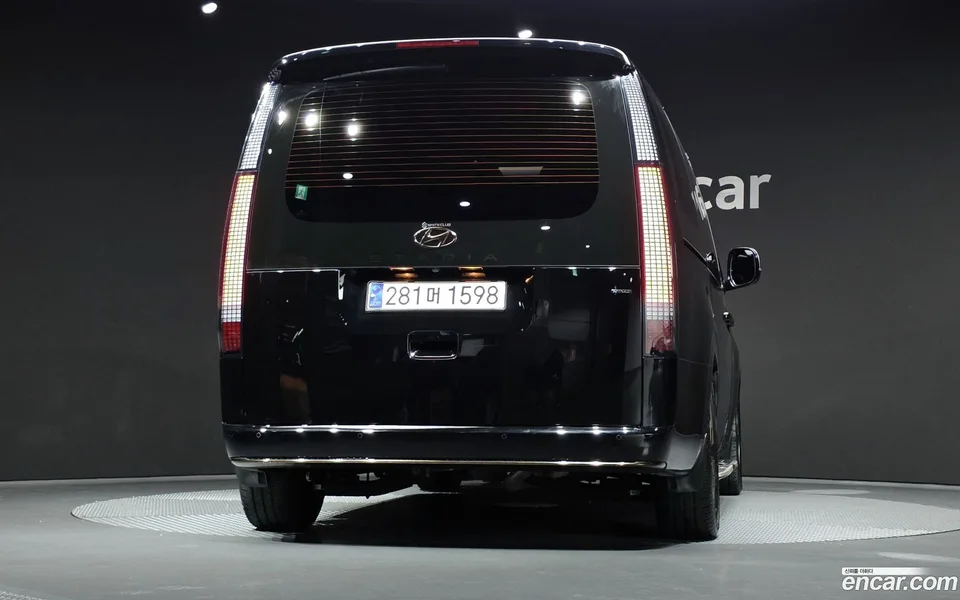 Hyundai Staria 4WD 9 2022 — миниатюра 4