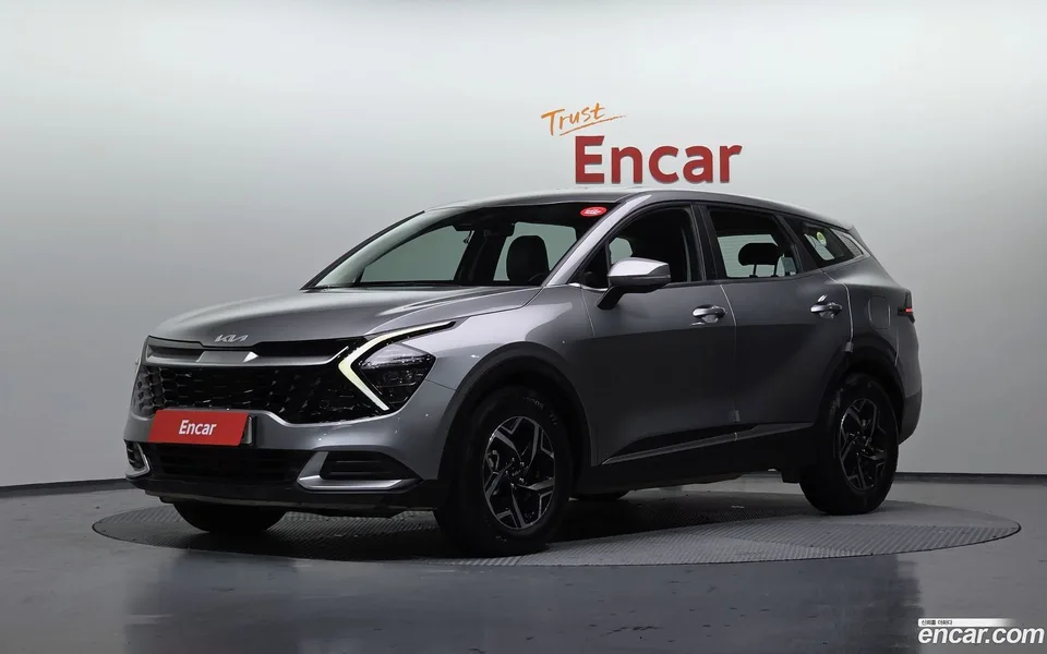 Kia Sportage 2.0 4WD 2023 — фото 1, купить с доставкой в Москву