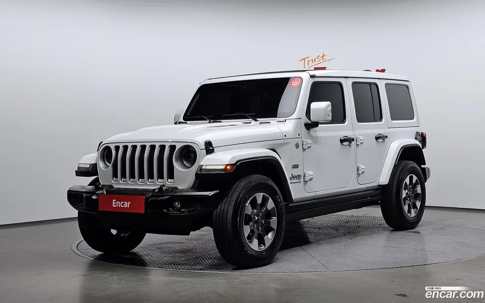 Jeep Wrangler 2.0 4 2023 — фото 1, купить с доставкой в Москву