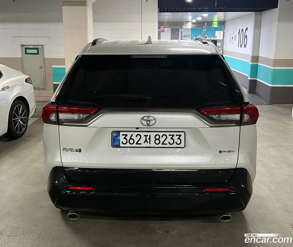 Toyota RAV4 2.5 4WD PHEV XSE 2025 — миниатюра 4