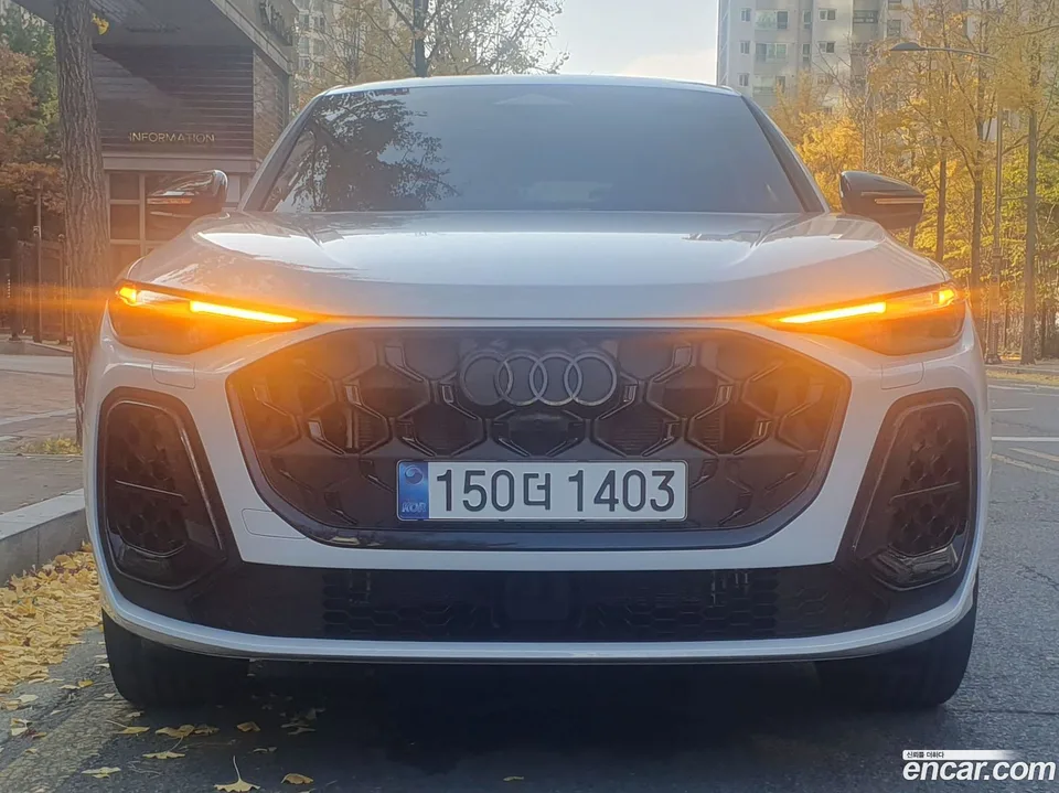 Audi Q5 (80A) 40 TFSI S Line 2025 — миниатюра 2