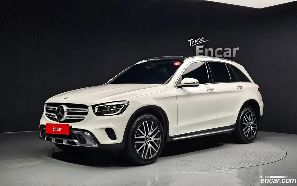 Mercedes-Benz GLC-Class GLC220 d 4MATIC 2022 — фото 1, купить с доставкой в Москву