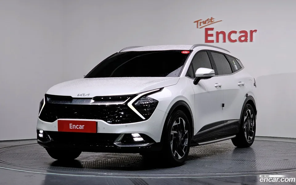 Kia Sportage 1.6 4WD 2022 — фото 1, купить с доставкой в Москву